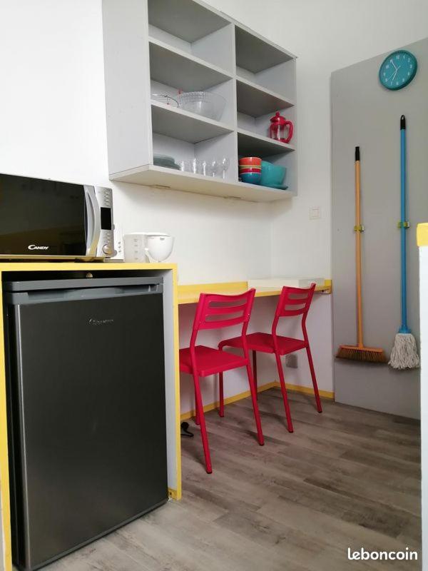 Residence Les Volets Bleus: Studio De 30 M² Classe 2 * Rochefort  Bagian luar foto